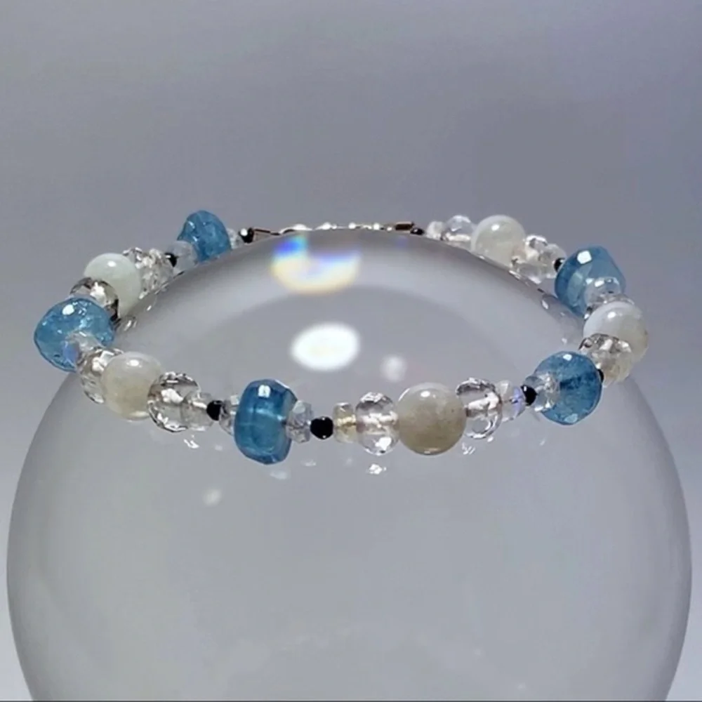 Genuine Aquamarine, Moonstone & Hematite Bracelet!